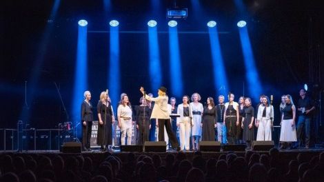 PRZEGLĄD GRUP ARTYSTYCZNYCH CHÓR CANTARE • „What a wonderful pa ram pam pi ram pa ram” • Koncert