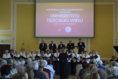 Inauguracja roku akademickiego 2024/2025 Uniwersytetu Trzeciego Wieku DKŚ